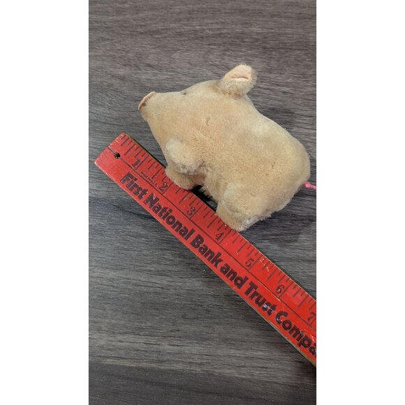 Vintage Dakin Plush Pig Toy Beige Stuffed Animal With Pink Tail 4 .5" 1981 - Picture 6 of 8